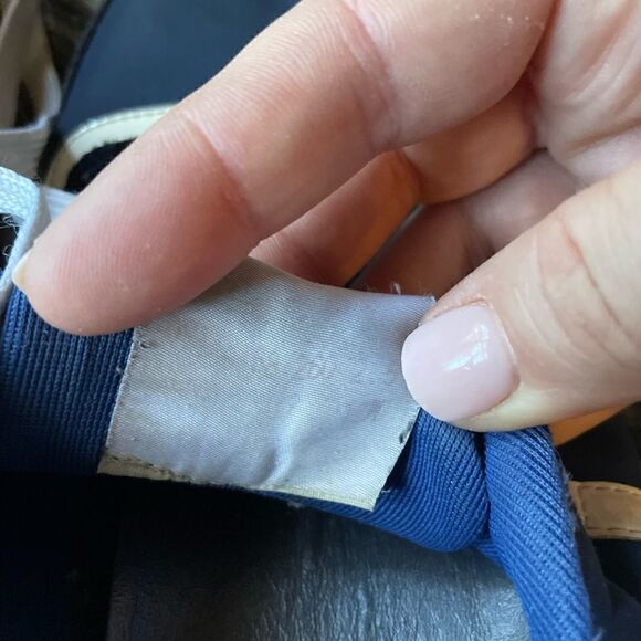 Opp France Designer
Lace-Up Suede Sneakers Blue Size 8 - Picture 6 of 11